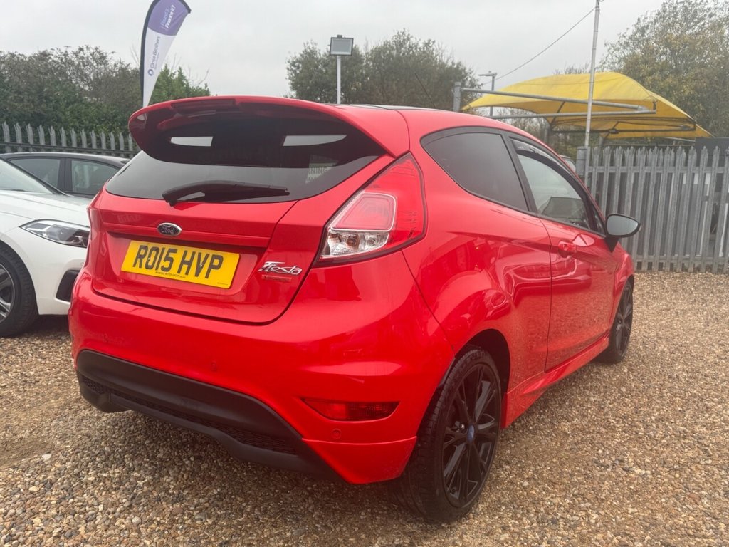 Used Ford Fiesta 2015 for sale - 76509900: Photo 7