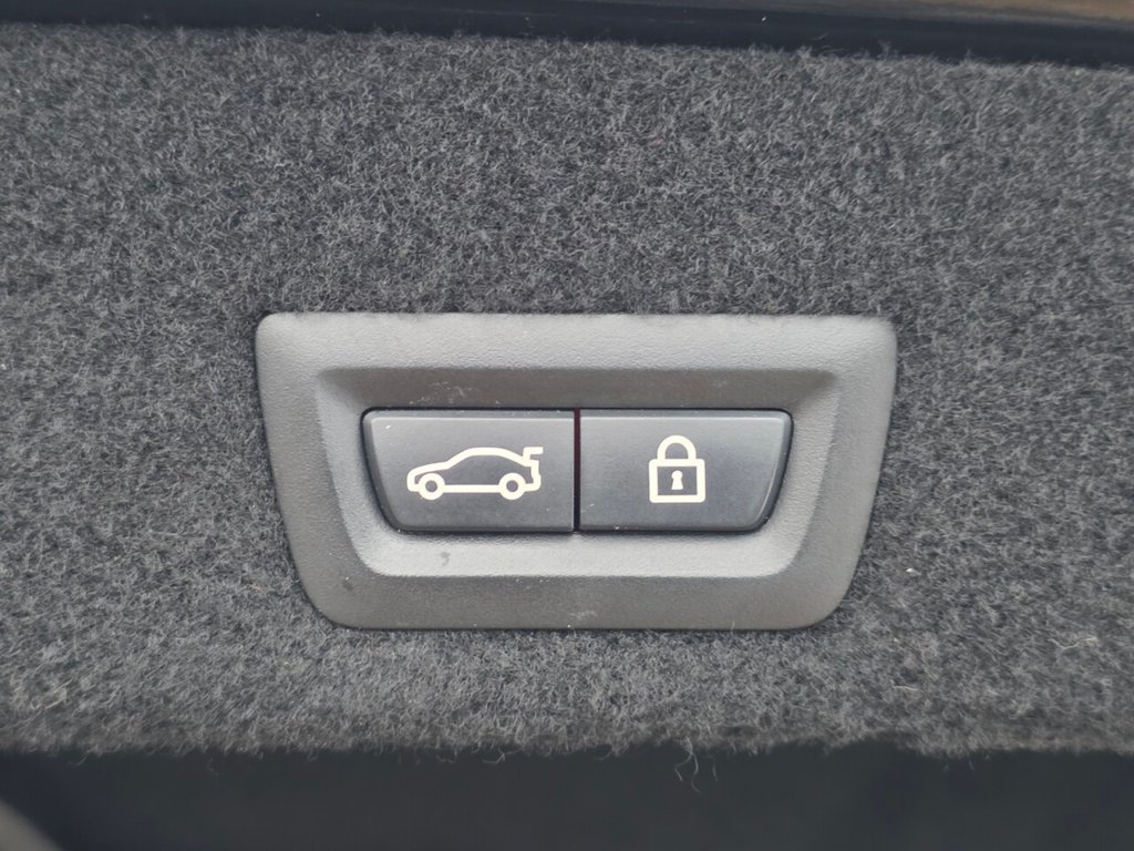 Used BMW 7 Series 2017 for sale - 77038232: Photo 12