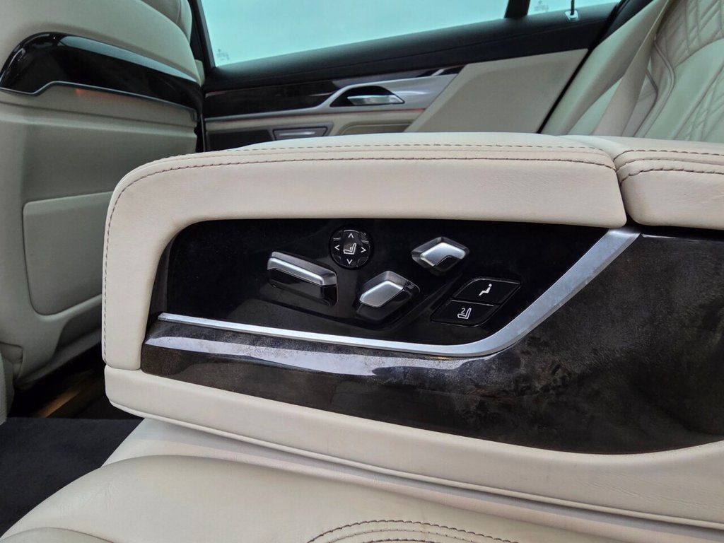 Used BMW 7 Series 2017 for sale - 77038232: Photo 28