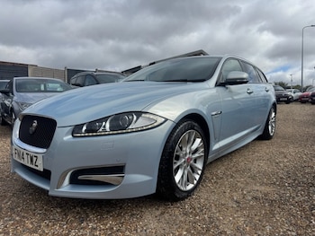 Used Jaguar XF 2014 for sale - 75998209: Photo