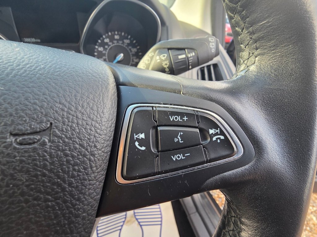 Used Ford Focus 2015 for sale - 76739900: Photo 24