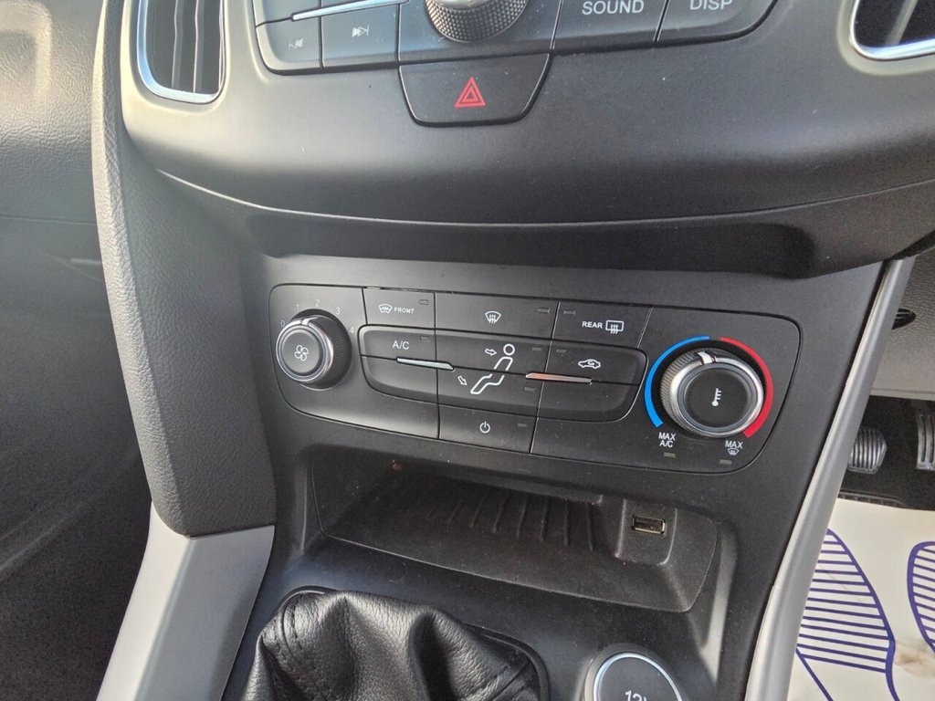 Used Ford Focus 2015 for sale - 76739900: Photo 25