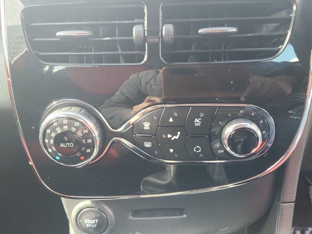 Used Renault Clio 2014 for sale - 76910096: Photo 22