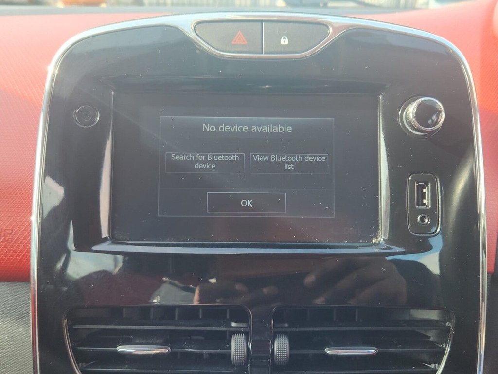 Used Renault Clio 2014 for sale - 76910096: Photo 25