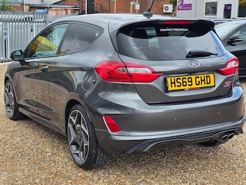 Used Ford Fiesta 2020 for sale - 75765366: Photo