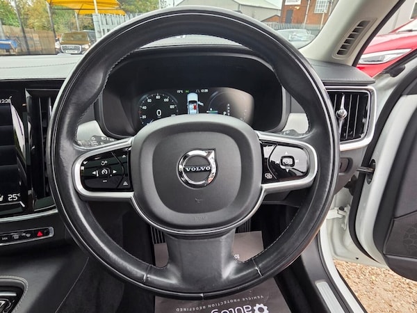Used Volvo V90 2017 for sale - 76303921: Photo 36