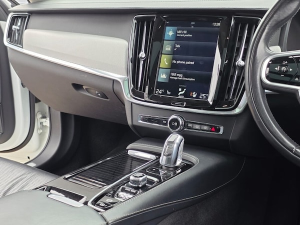 Used Volvo V90 2017 for sale - 76303921: Photo 41