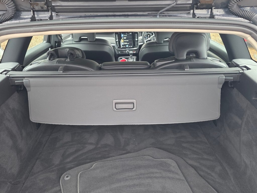 Used Volvo V90 2018 for sale - 76685910: Photo 13