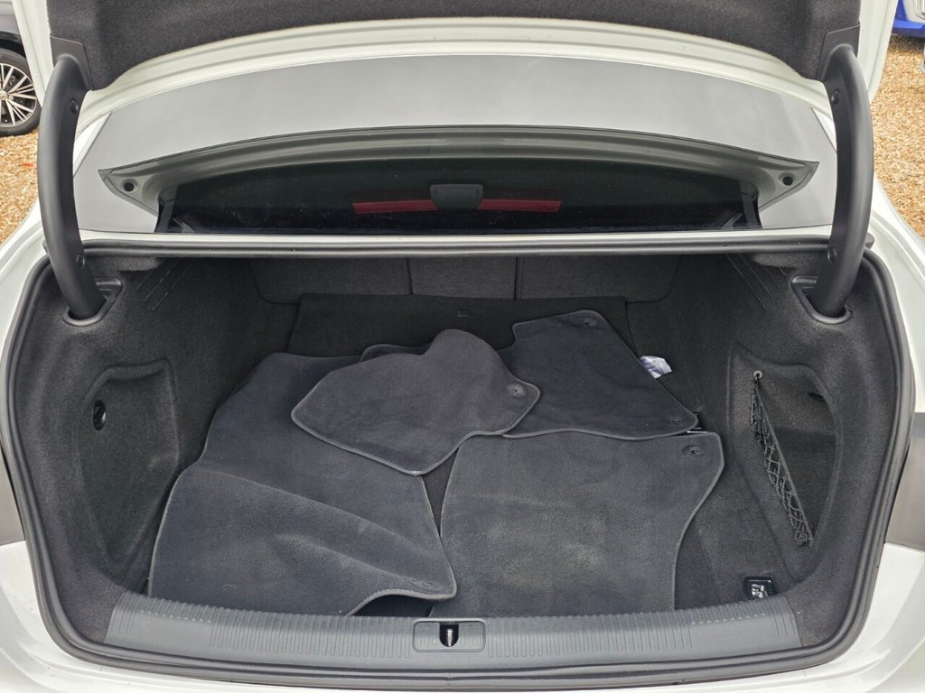 Used Audi A4 2018 for sale - 78110678: Photo 10