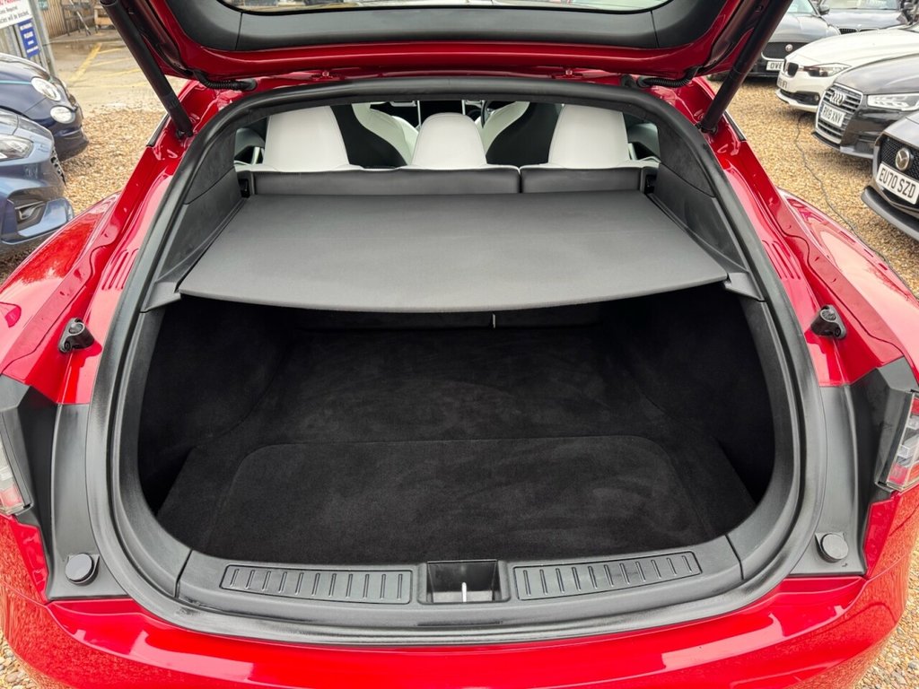 Used Tesla Model S 2017 for sale - 76941533: Photo 12