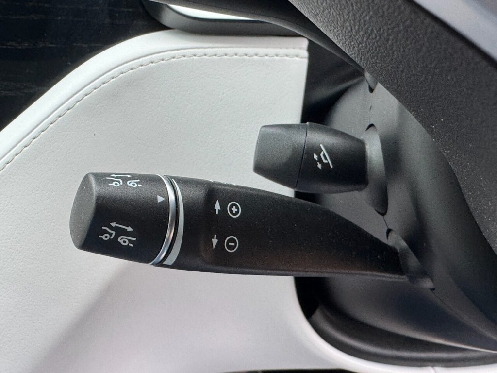 Used Tesla Model S 2017 for sale - 76941533: Photo 32