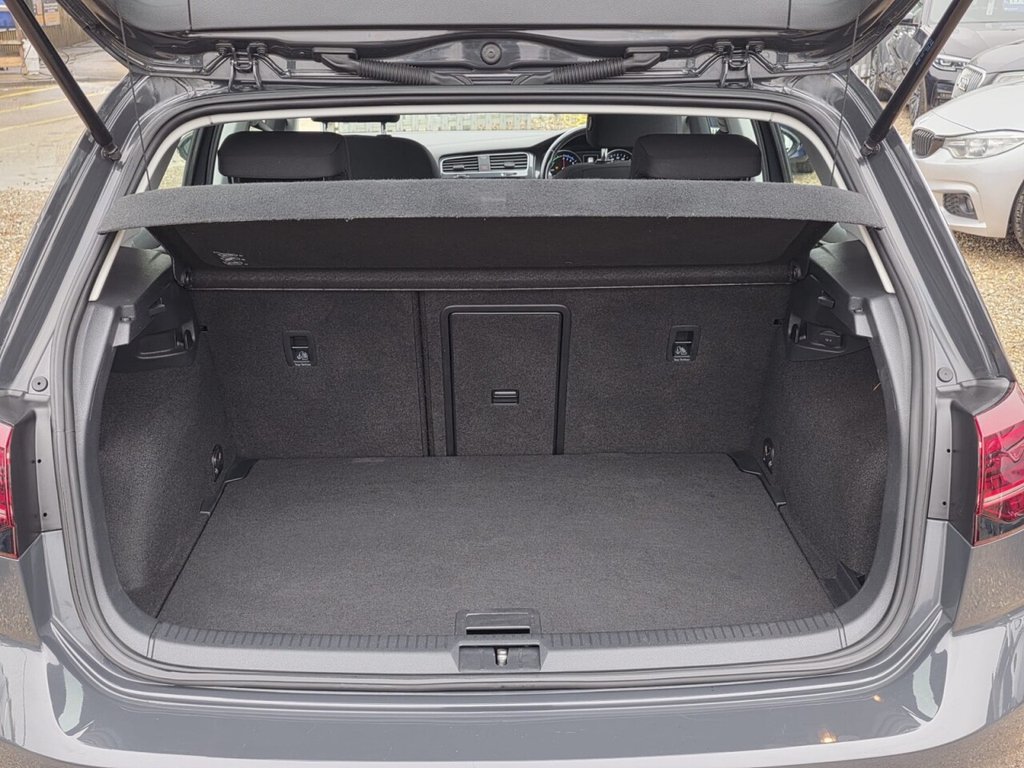 Used Volkswagen Golf 2019 for sale - 77779987: Photo 10