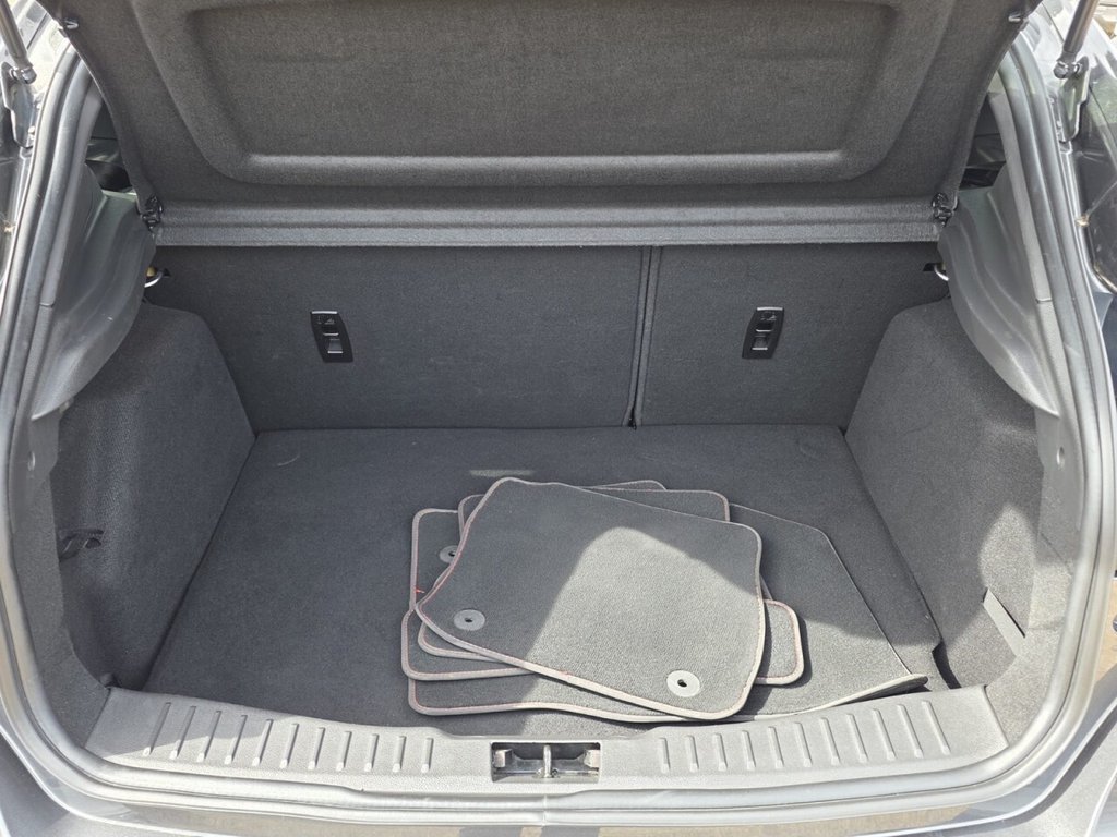 Used Ford Focus 2018 for sale - 78200867: Photo 14