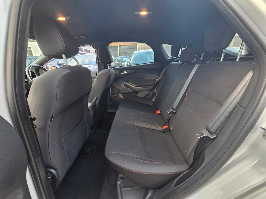 Used Ford Focus 2017 for sale - 76698429: Photo 13