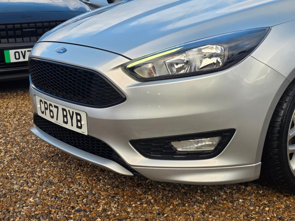 Used Ford Focus 2017 for sale - 76698429: Photo 7