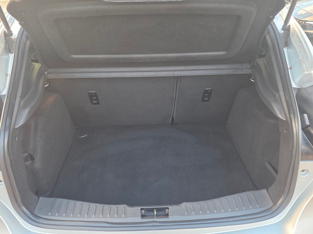 Used Ford Focus 2017 for sale - 76698429: Photo 9