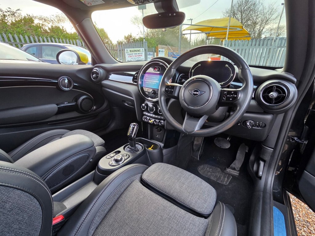 Used MINI Electric Hatch 2022 for sale - 77122307: Photo 17