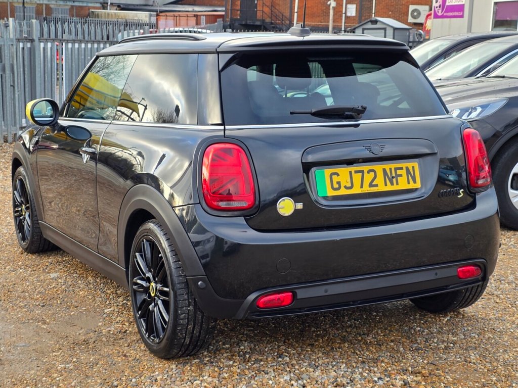 Used MINI Hatch 2022 for sale - 77122307: Photo 2