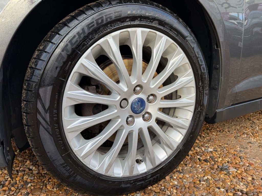 Used Ford Grand C-Max 2015 for sale - 77227583: Photo 10