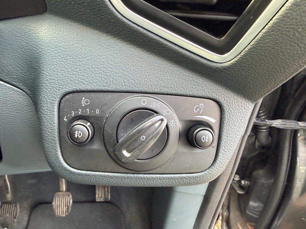 Used Ford Grand C-Max 2015 for sale - 77227583: Photo 17