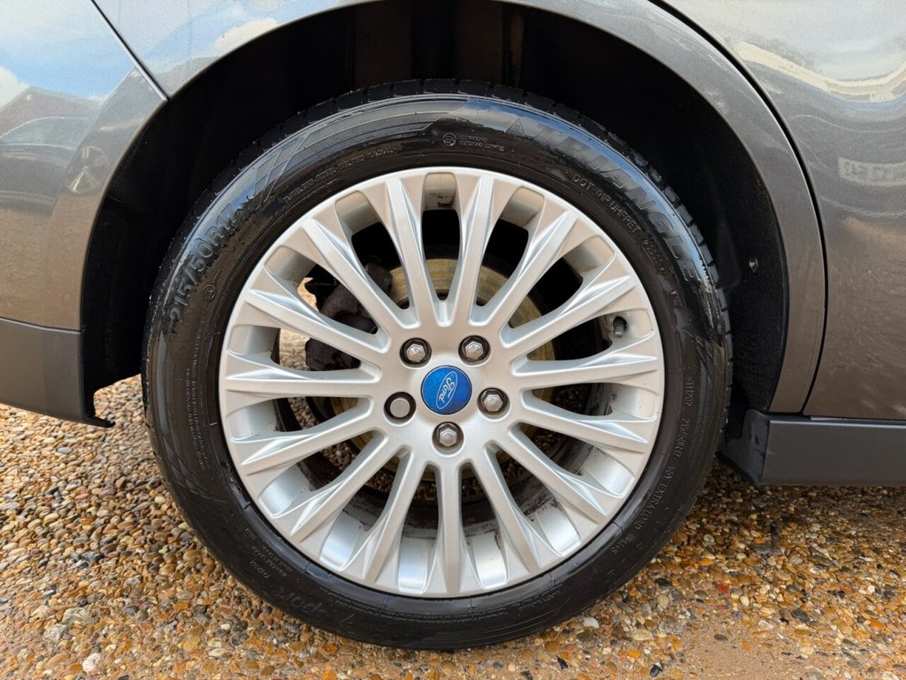 Used Ford Grand C-Max 2015 for sale - 77227583: Photo 7