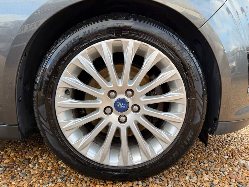 Used Ford Grand C-Max 2015 for sale - 77227583: Photo 9