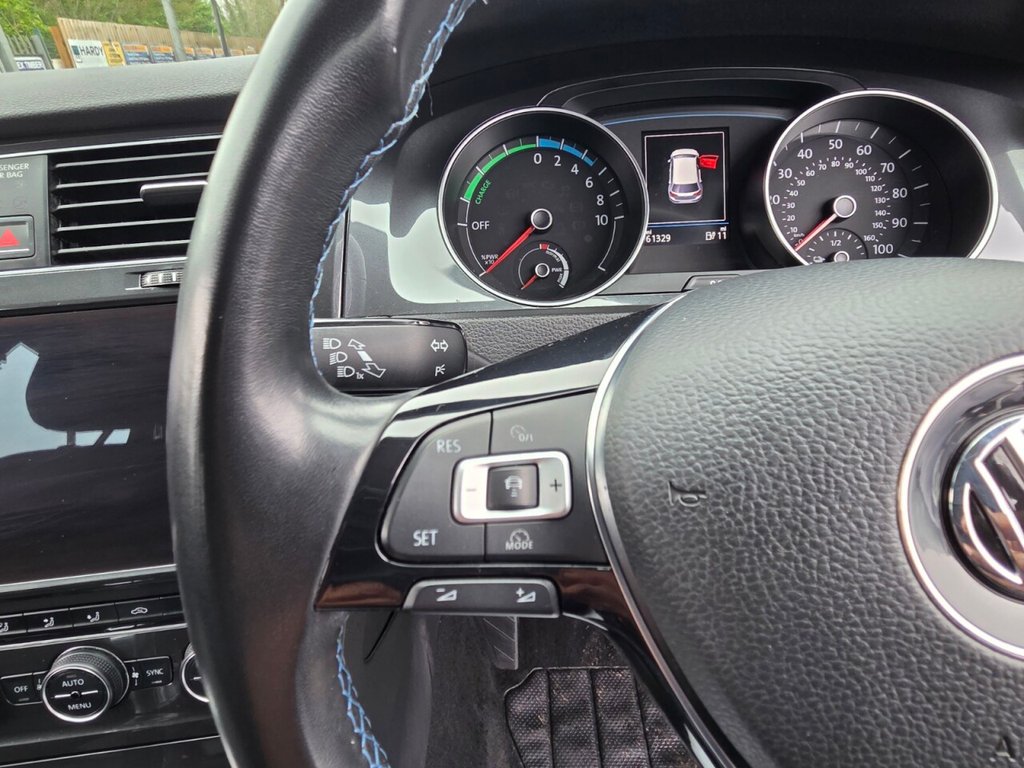 Used Volkswagen Golf 2018 for sale - 77780550: Photo 27