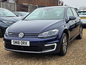 Used Volkswagen Golf 2018 for sale - 77780550: Photo