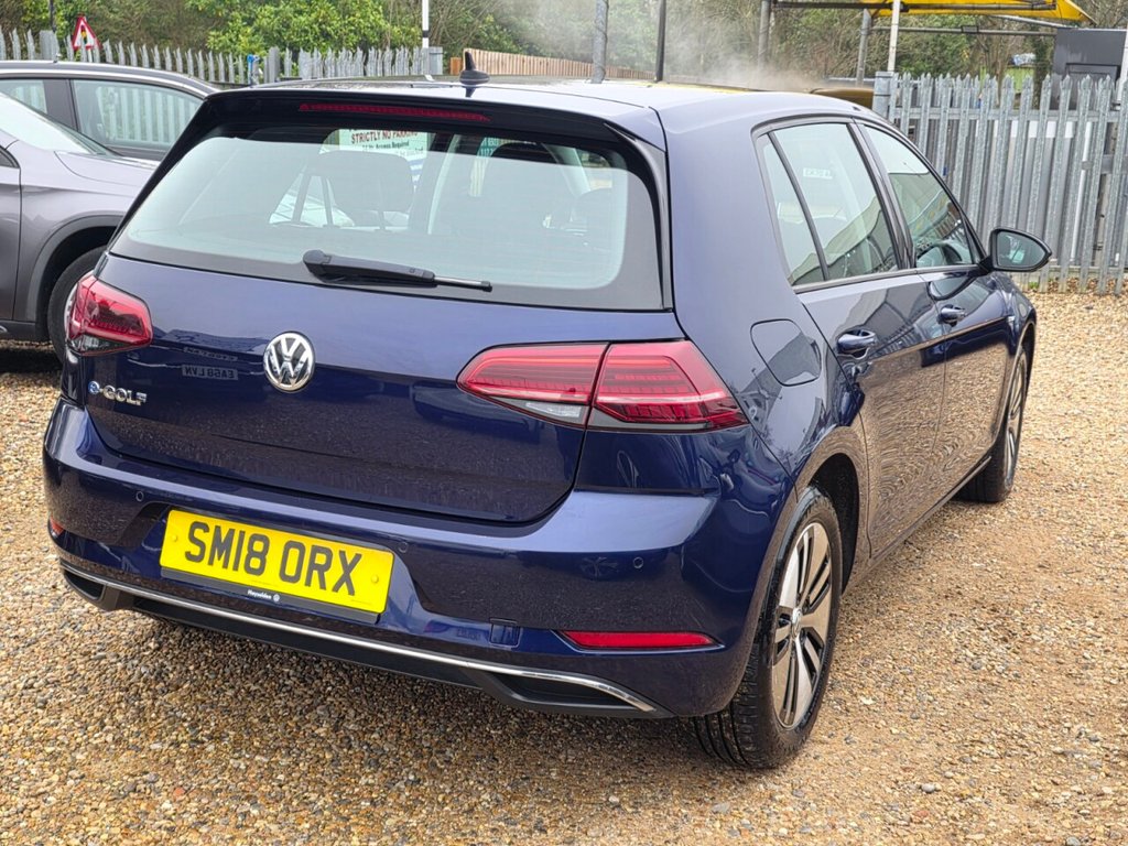 Used Volkswagen Golf 2018 for sale - 77780550: Photo 4