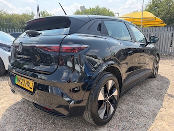 Used Renault Megane E Tech 2023 for sale - 79245195: Photo