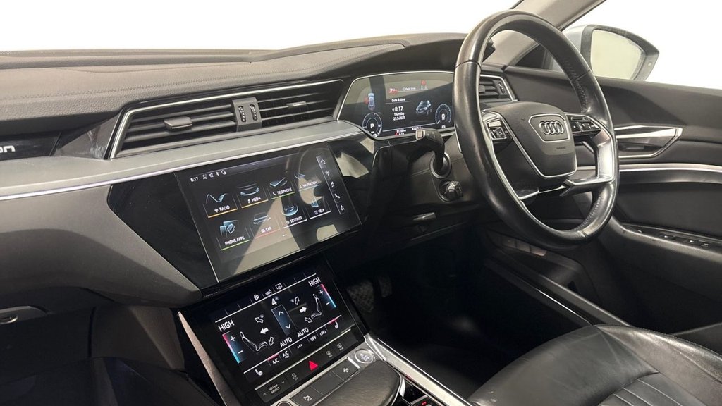 Used Audi e-tron 2020 for sale - 76430084: Photo 5