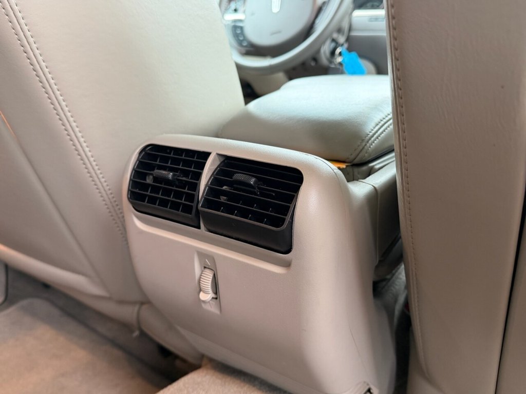 Used Lincoln Town Car 2014 for sale - 77499367: Photo 20