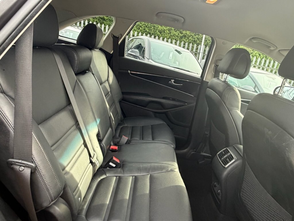 Used Kia Sorento 2017 for sale - 77880144: Photo 15