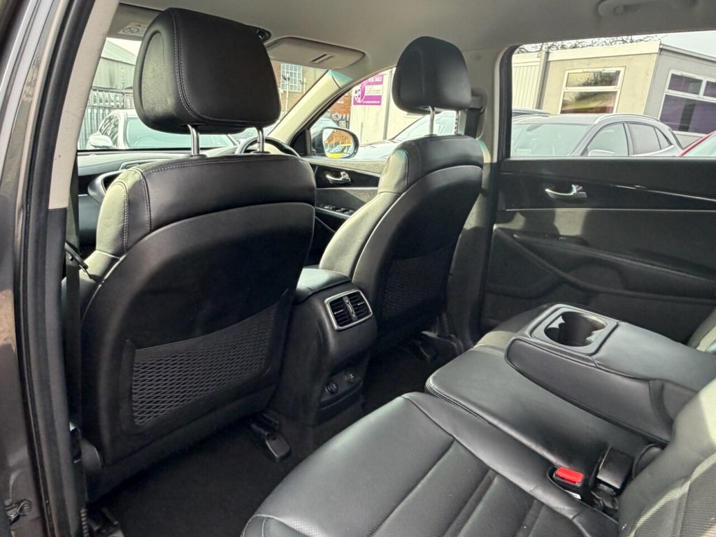 Used Kia Sorento 2017 for sale - 77880144: Photo 17