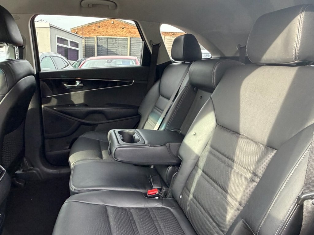 Used Kia Sorento 2017 for sale - 77880144: Photo 19