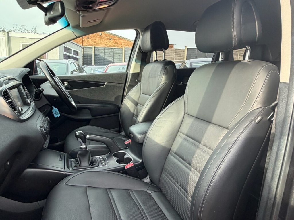 Used Kia Sorento 2017 for sale - 77880144: Photo 24
