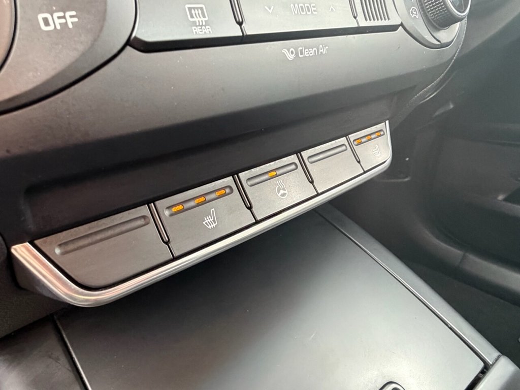 Used Kia Sorento 2017 for sale - 77880144: Photo 28