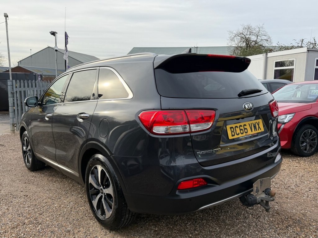 Used Kia Sorento 2017 for sale - 77880144: Photo 8