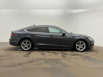 Used Audi A5 2017 for sale - 76162975: Photo 4