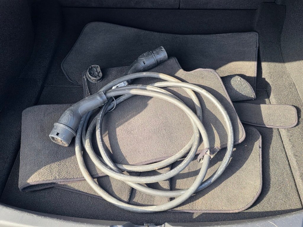 Used Tesla Model 3 2021 for sale - 77734520: Photo 18