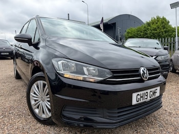 Used Volkswagen Touran 2019 for sale - 78943512: Photo