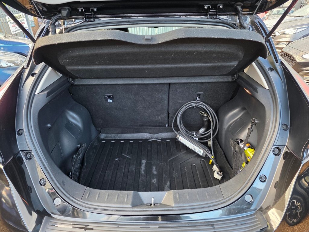 Used Nissan Leaf 2021 for sale - 76686334: Photo 8