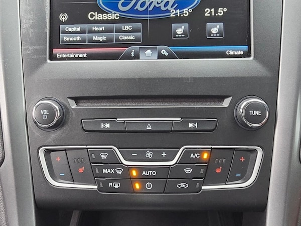 Used Ford Mondeo 2015 for sale - 76256695: Photo 23