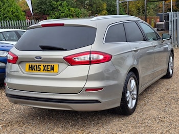 Used Ford Mondeo 2015 for sale - 76256695: Photo 2