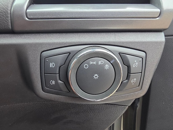 Used Ford Mondeo 2015 for sale - 76256695: Photo 31