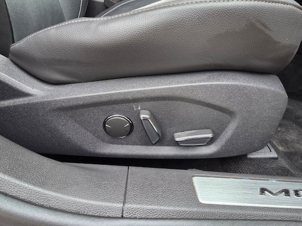 Used Ford Mondeo 2015 for sale - 76256695: Photo 35