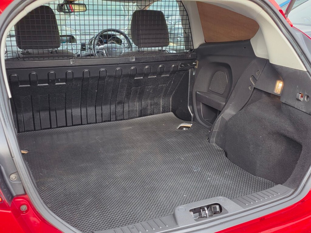 Used Ford Fiesta Van 2017 for sale - 77967244: Photo 12