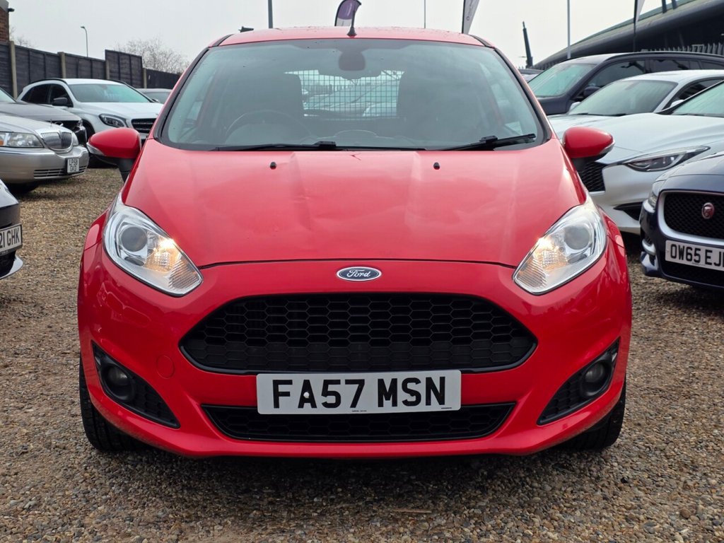 Used Ford Fiesta Van 2017 for sale - 77967244: Photo 8