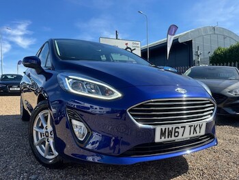 Used Ford Fiesta 2017 for sale - 76068913: Photo