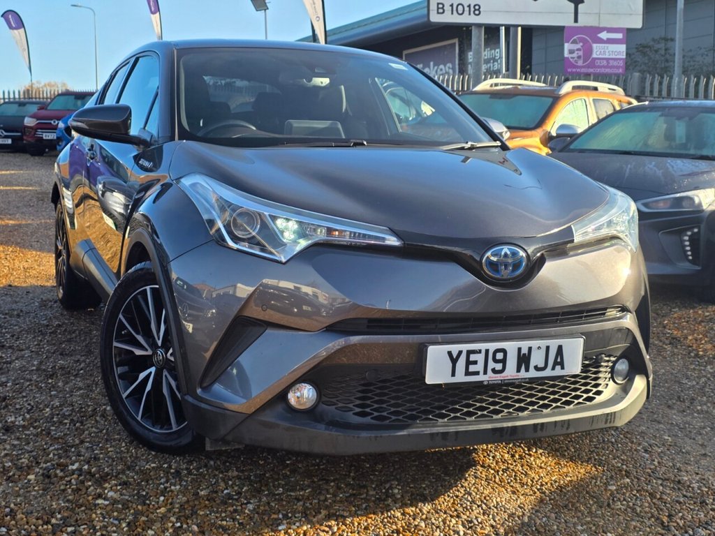 Used Toyota C-HR 2019 for sale - 76923791: Photo 1